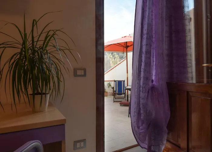 Alighieri 21 Bed & Breakfast
