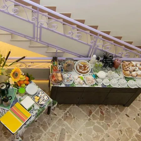 Alighieri 21 Bed and Breakfast